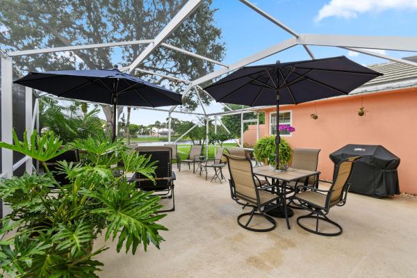 Garden Oaks, 4253 Royal Oak Dr, Palm Beach Gardens, Florida 33410, image 2