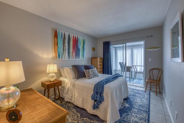 Lakeside Point Gardens, 2204 Lake Osborne Dr #11, Lake Worth Beach, Florida 33461, image 1