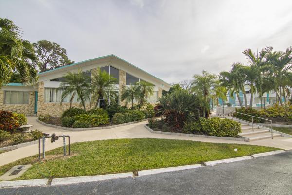 Lakeside Point Gardens, 2204 Lake Osborne Dr #11, Lake Worth Beach, Florida 33461, image 3