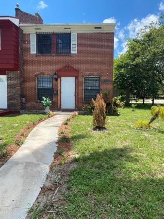 Townhouse Court Estates, 1070 36th St, West Palm Beach, Florida 33407, image 1