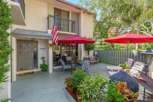 Karanda Village 1, 3229 Cocoplum Cir #3349, Coconut Creek, Florida 33063, image 1