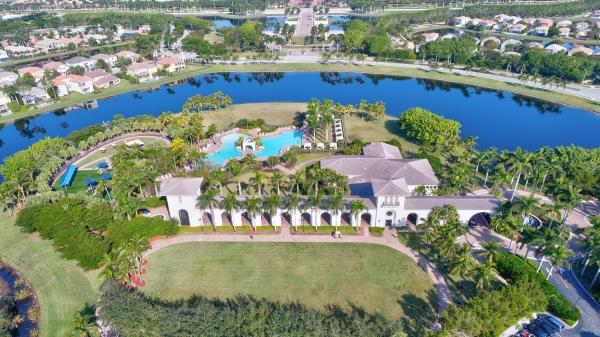 Stotesbury Village, 2247 Stotesbury Way, Wellington, Florida 33414, image 2