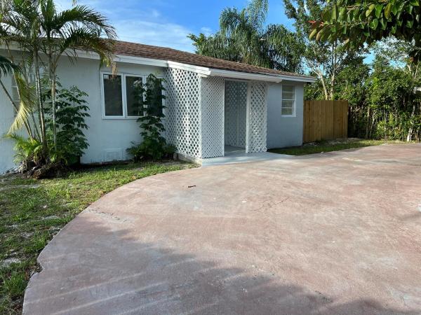 Kenwood, 4985 Clinton Blvd, Lake Worth Beach, Florida 33463, image 1