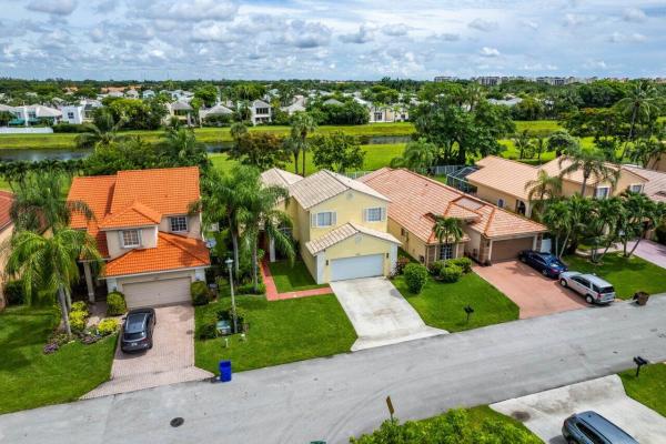 Coquina Lakes, 4583 NW 7th Pl, Deerfield Beach, Florida 33442, image 2