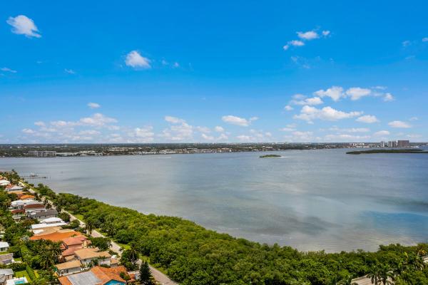 Martinique, 4100 N Ocean Dr #2301, Riviera Beach, Florida 33404, image 2
