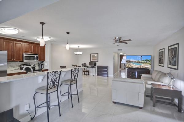 High Point Of Delray 5, 1225 Club Dr W #C, Delray Beach, Florida 33445, image 2
