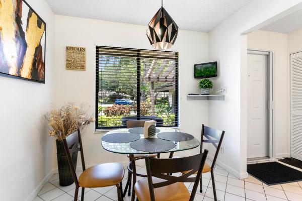 Banyan Springs Patio Villas, 10069 Hickorywood Pl, Boynton Beach, Florida 33437, image 2
