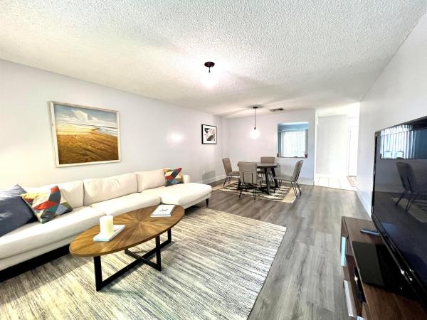 Sheffield Woods At Wellington, 12999 Odessa Trl #10, Wellington, Florida 33414, image 1