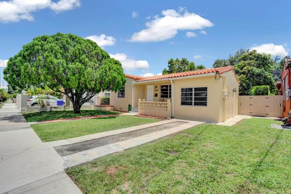Auburndale, 3250 SW 4th St, Miami, Florida 33135, image 1