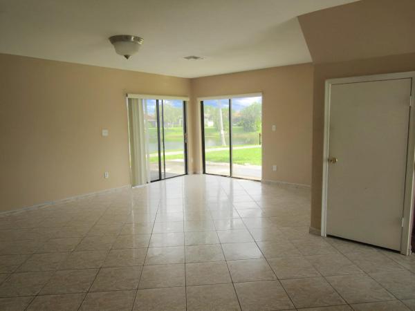Garden Hills, 5470 Garden Hills Cir, West Palm Beach, Florida 33415, image 2