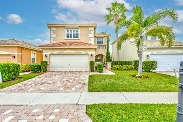 Isle Verde, 117 Isle Verde Way, Palm Beach Gardens, Florida 33418, image 1