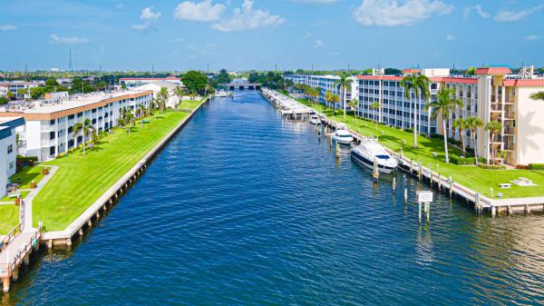 Lake Colony, 100 Doolen Ct #305, North Palm Beach, Florida 33408, image 1