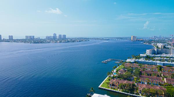 Lake Colony, 100 Doolen Ct #305, North Palm Beach, Florida 33408, image 1