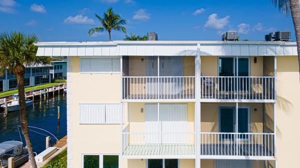 Lake Colony, 100 Doolen Ct #305, North Palm Beach, Florida 33408, image 2