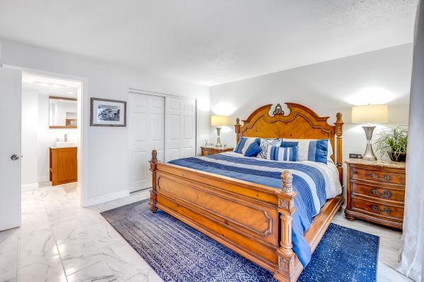 Harbour Towers, 907 Marina Dr #409, North Palm Beach, Florida 33408, image 1