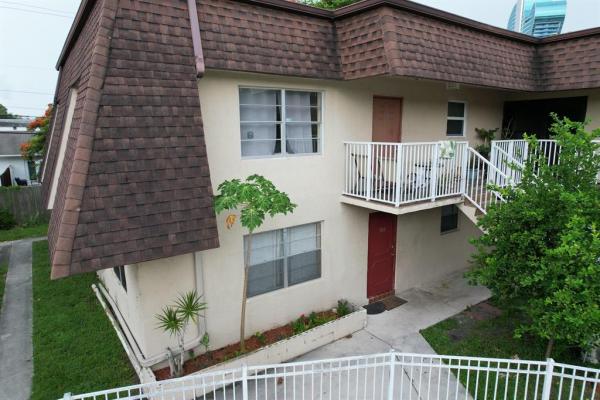 Emerald Isles, 4524 SW 54th St #501-W, Dania Beach, Florida 33314, image 1