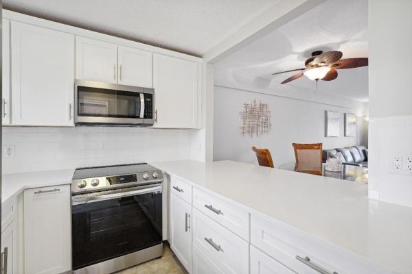 Massachusetts, 1536 SE 15th Ct #103, Deerfield Beach, Florida 33441, image 2