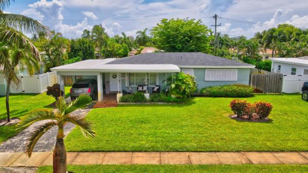 Winfield Park, 2136 NE 3rd Way, Boca Raton, Florida 33431, image 1