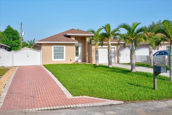 Sky Ranch, 635 Mercury St, West Palm Beach, Florida 33406, image 1