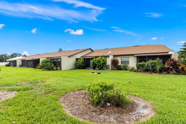 Indian Pines Village, 6012 Indrio Rd #E2, Fort Pierce, Florida 34951, image 1
