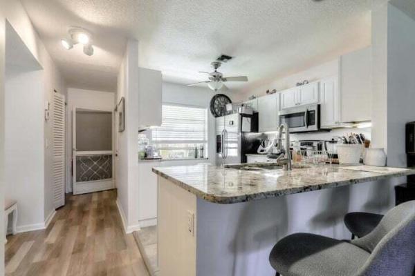Villas On The Green, 717 S Us Highway 1 #410, Jupiter, Florida 33477, image 2