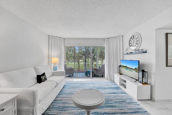 Jamison At Poinciana Place, 3836 Via Poinciana #208, Lake Worth Beach, Florida 33467, image 1