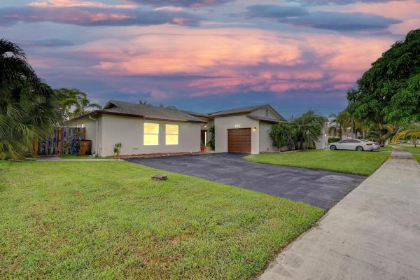 Gates Of Hillsboro, 275 NW 39th Way, Deerfield Beach, Florida 33442, image 1