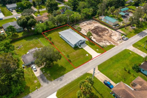 Lakewood Park, 5412 Deleon Ave, Fort Pierce, Florida 34951, image 1