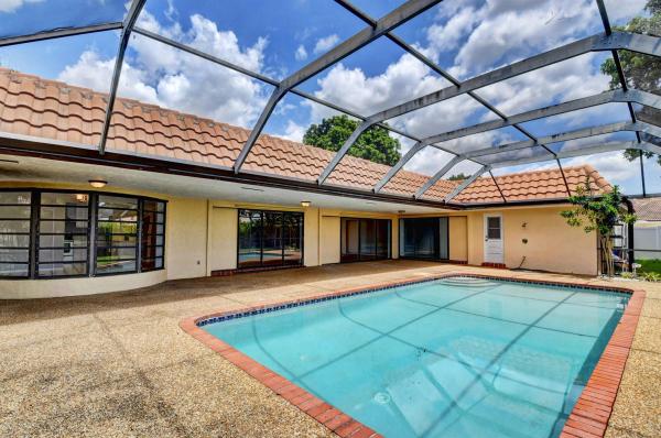 Estancia Of Via Verde, 6926 N Grande Dr, Boca Raton, Florida 33433, image 1