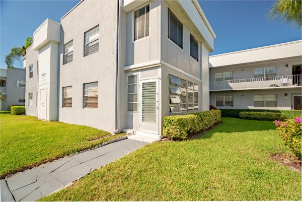 Flanders At Kings Point, 108 Flanders C, Delray Beach, Florida 33484, image 2