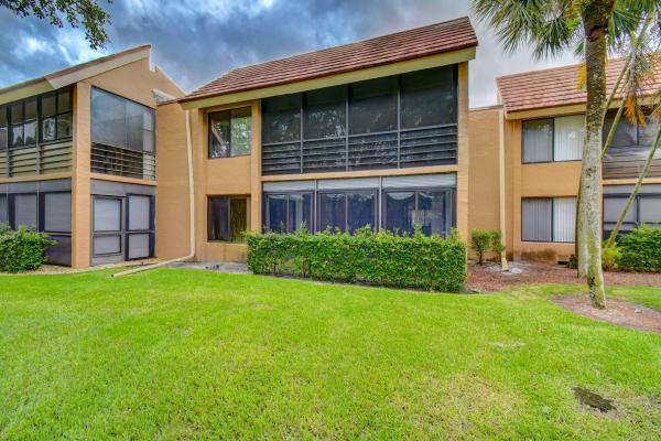 Green Lakes At Indian Spring, 11280 Green Lake Dr #102, Boynton Beach, Florida 33437, image 2