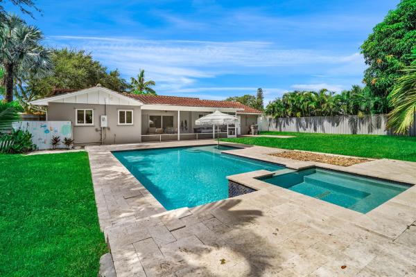 Juno Isles, 1921 Ascott Rd, North Palm Beach, Florida 33408, image 1