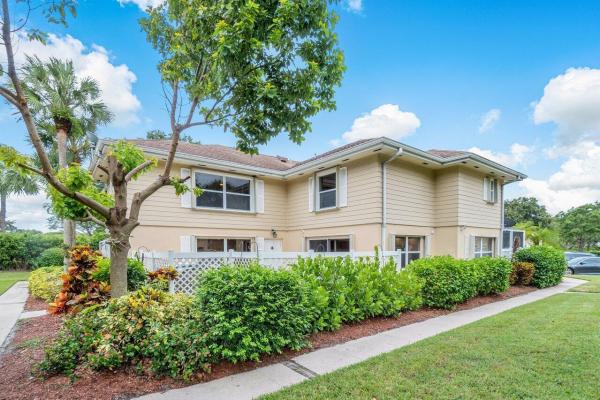 Wellesley At Boynton Beach, 5901 Wheatley Ct, Boynton Beach, Florida 33436, image 1