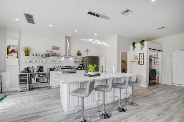 Hilltop Acres, 6620 Hillside Ln, Lake Worth Beach, Florida 33462, image 1