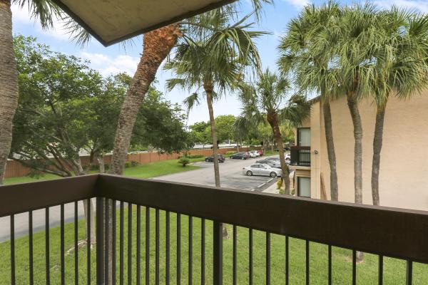 Meadowridge, 2323 SW 15th St #42, Deerfield Beach, Florida 33442, image 2