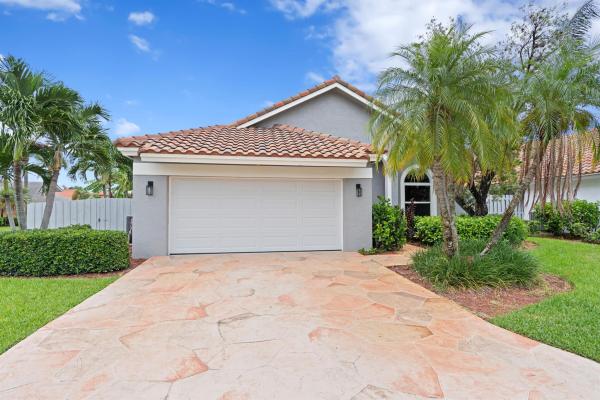 Citrus Glen, 101 Executive Cir, Boynton Beach, Florida 33436, image 1