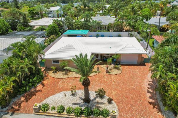 Yacht Harbor Manor, 1261 Manor Dr, Riviera Beach, Florida 33404, image 1