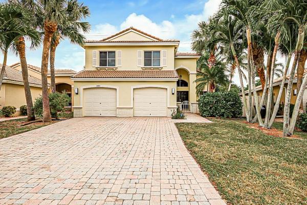 Superior At Lakes Of Laguna, 4005 Torres Cir, West Palm Beach, Florida 33409, image 1