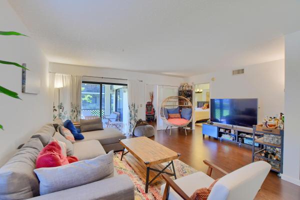 Embassy Square, 2601 Congressional Way, Deerfield Beach, Florida 33442, image 1