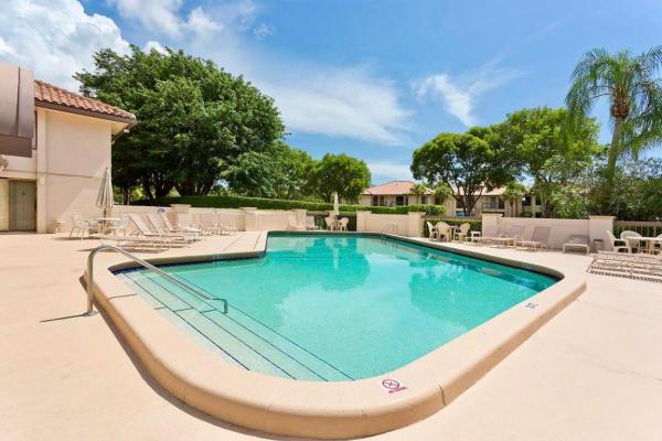 San Remo Golf & Tennis Club, 5200 E Club Cir #204, Boca Raton, Florida 33487, image 1
