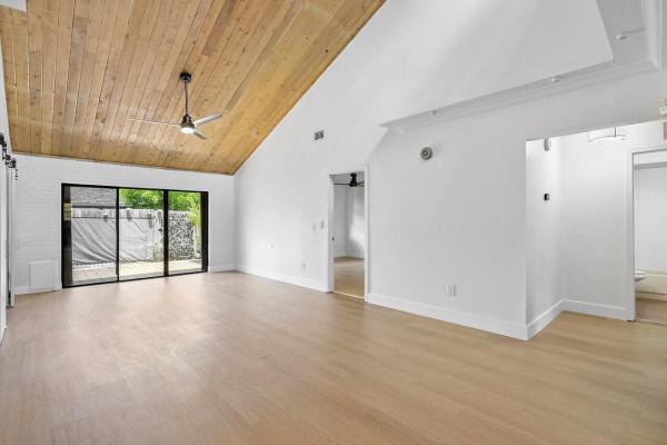 Hidden Hollow, 4490 Rende Ln, Lake Worth, Florida 33461, image 3