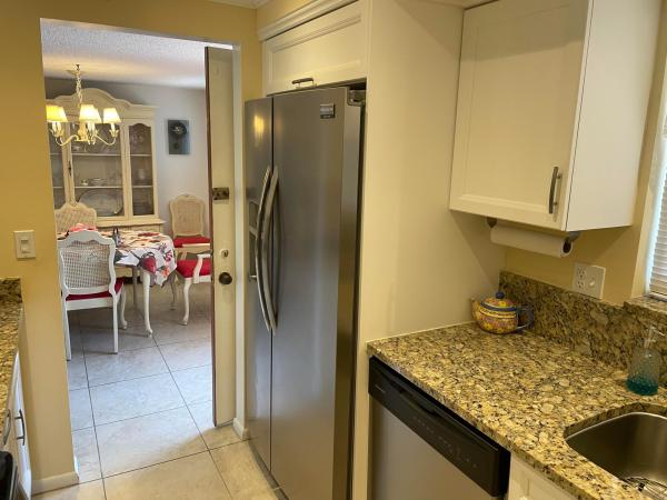 Lakeside Village, 225 Bonnie Blvd #301, Palm Springs, Florida 33461, image 1