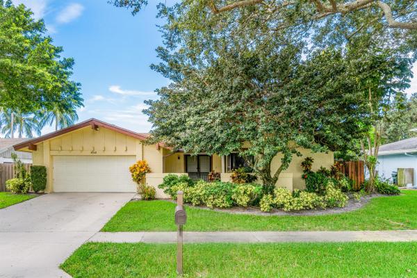 Strathmore, 3068 NW 26th Ave, Boca Raton, Florida 33434, image 1