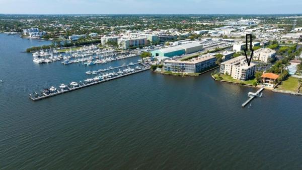 Hidden Harbour Of The Palm Beaches, 896 N Federal Hwy #323, Lantana, Florida 33462, image 1
