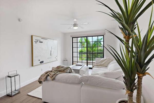 Boca Grand, 233 S Federal Hwy #423, Boca Raton, Florida 33432, image 1