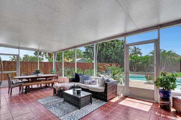Fort Pierce Beach, 307 Granada St, Fort Pierce, Florida 34949, image 1