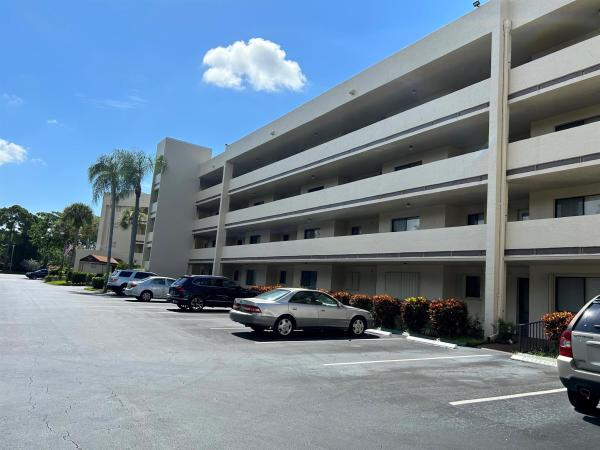 Eton At Spring Lakes, 3154 Via Poinciana #103, Lake Worth Beach, Florida 33467, image 1