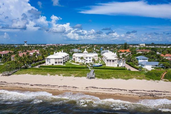 Villas Of Ocean Ridge Par, 5900 Old Ocean Blvd #A7, Ocean Ridge, Florida 33435, image 1