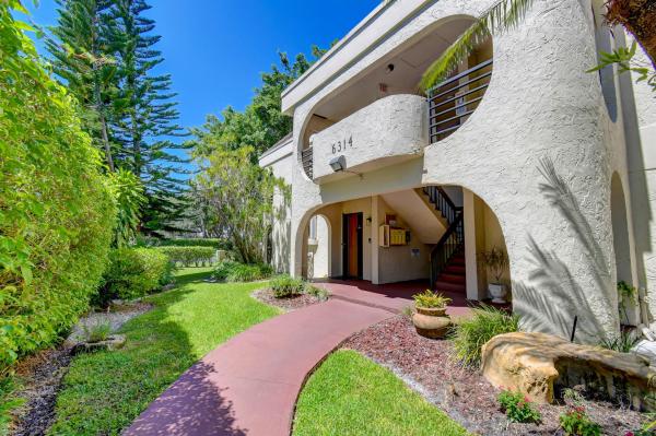 Windsong, 6314 Longboat Ln #201, Boca Raton, Florida 33433, image 1