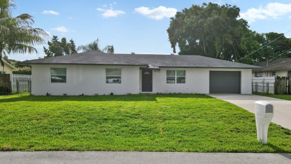 Hypoluxo Village, 6714 Riparian Rd, Lake Worth Beach, Florida 33462, image 1